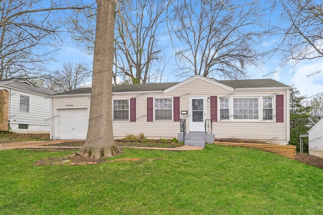 property at 1213 Addison Dr