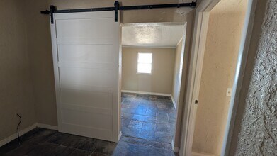 8124 Herbison Ave in North Port, FL - Building Photo - Building Photo