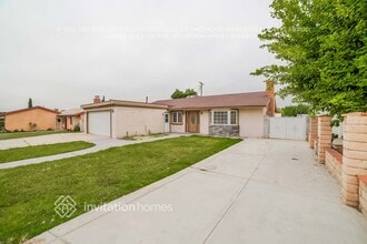 1504 Cole Ave in Highland, CA - Foto de edificio - Building Photo