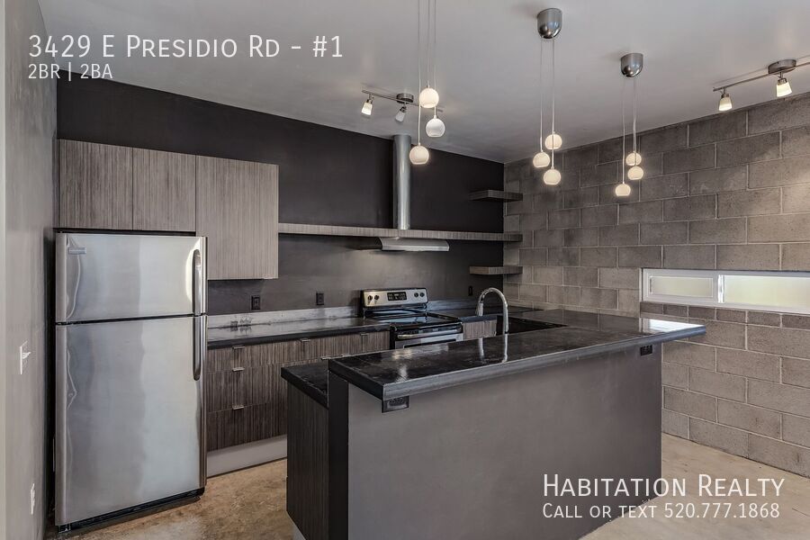 3429 E Presidio Rd in Tucson, AZ - Foto de edificio
