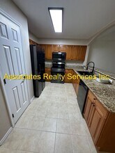 538 NW 39th Rd in Gainesville, FL - Building Photo - Building Photo