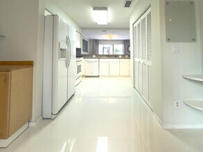 1705 SW 110th Terrace in Davie, FL - Building Photo - Building Photo