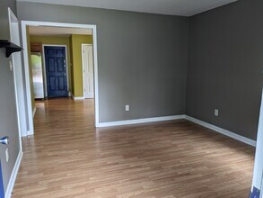 1117 Suffolk Blvd in Raleigh, NC - Building Photo - Building Photo