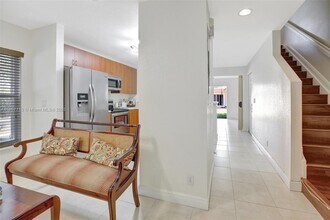 10010 SW 21st St in Miramar, FL - Building Photo - Building Photo