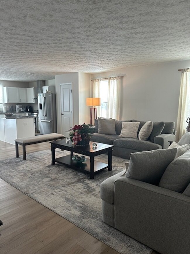 6477 Tralee Ln in Goshen, OH - Building Photo - Building Photo