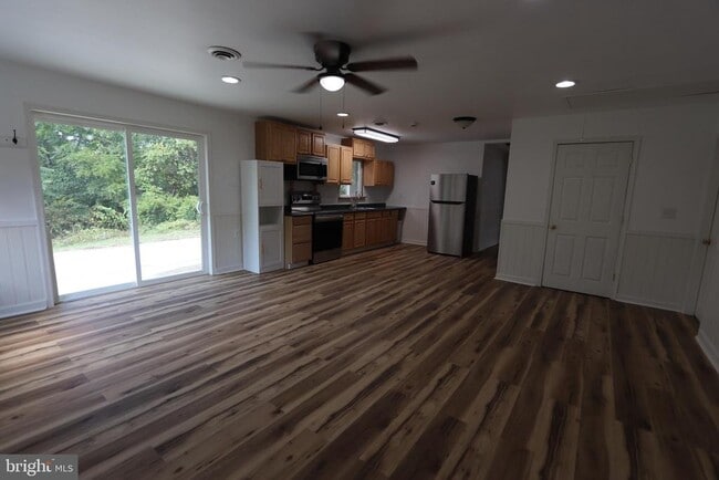 9540 Greenfield Rd in La Plata, MD - Building Photo - Building Photo