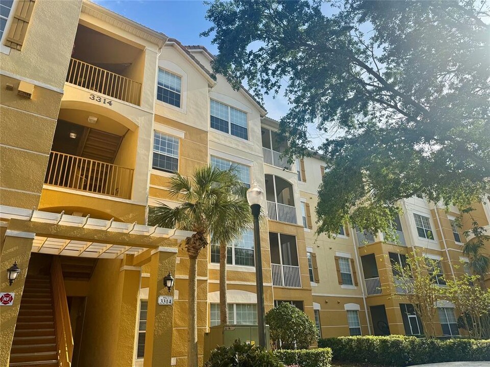 3314 Robert Trent Jones Dr in Orlando, FL - Building Photo