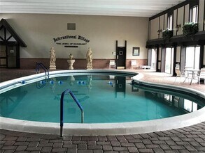 3710 Inverrary Dr in Lauderhill, FL - Building Photo - Building Photo