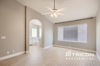 771 E Colt Rd in Chandler, AZ - Building Photo - Building Photo