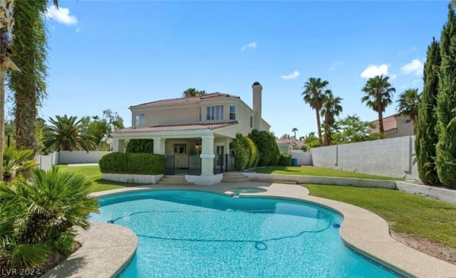 property at 40 Caddy Cir