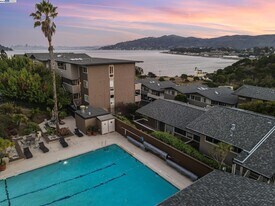 34 Andrew Dr in Tiburon, CA - Building Photo