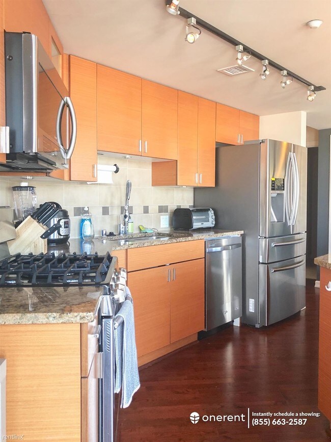 819 Virginia St-Unit -Unit 1002 in Seattle, WA - Building Photo - Building Photo