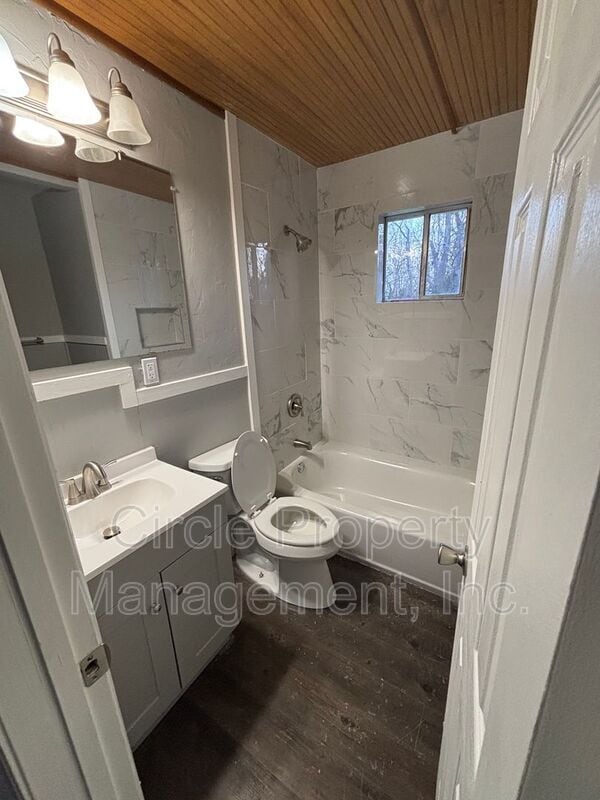 2711 Monticello Dr NW in Huntsville, AL - Building Photo - Building Photo