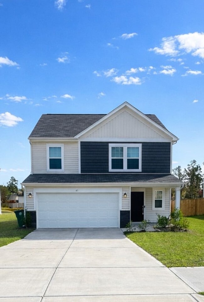 property at 61 Parkwood Ct