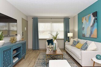 The Kensington of Louisville in Louisville, KY - Building Photo - Interior Photo