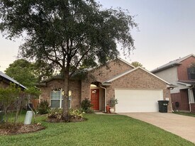 14423 Dakota Bend Dr in Cypress, TX - Building Photo