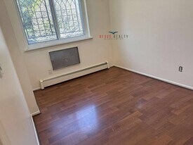 34-39-39 69th St in Queens, NY - Building Photo