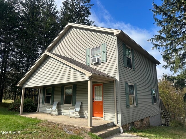 1900 Knob Run Rd in Duncansville, PA - Building Photo - Building Photo