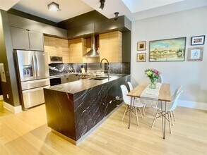 319 Monroe St in Hoboken, NJ - Building Photo - Building Photo