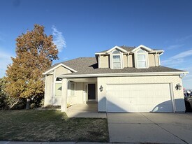 3408 S Huntington Dr in Bountiful, UT - Building Photo