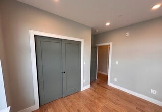 16 Baker Ct, Unit 1 in Boston, MA - Building Photo - Building Photo