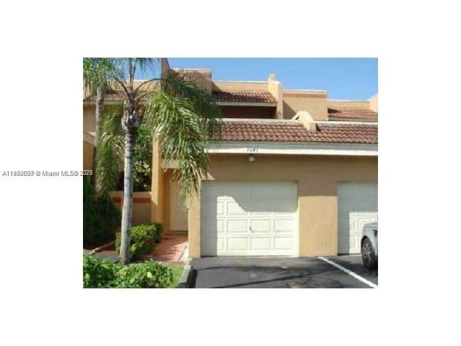 1621 SW 120th Ave