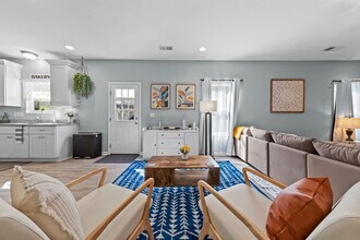 5021 Woolsey St in Norfolk, VA - Building Photo - Building Photo