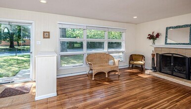 322 Crown Point in Columbia, MO - Building Photo - Building Photo