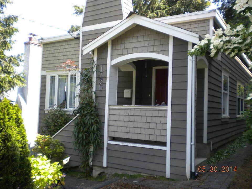 1720 34th Ave in Seattle, WA - Building Photo