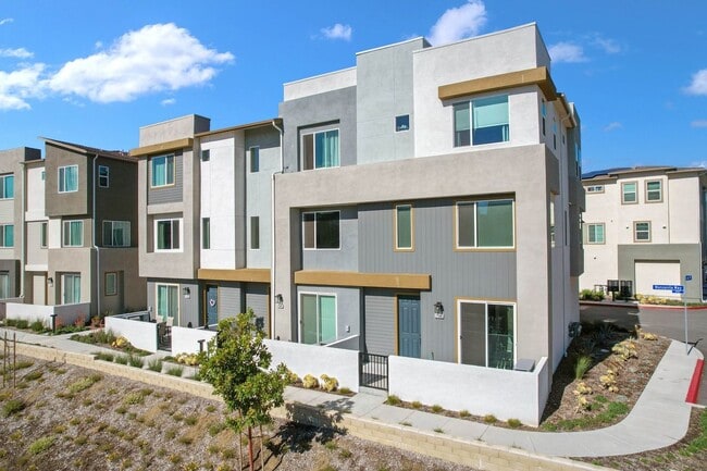 property at 27586 Manzanita Wy