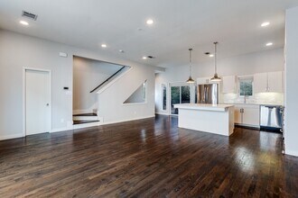 4905 Kilroy Dr in Dallas, TX - Building Photo - Building Photo