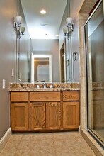 1215 Rosedale St in Houston, TX - Building Photo - Building Photo