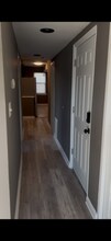 406 Chaplin St SE, Unit 3 in Washington, DC - Foto de edificio - Building Photo