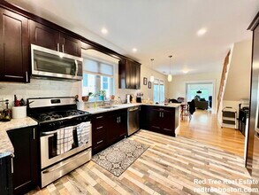 72 Edenfield Ave in Watertown, MA - Building Photo - Building Photo