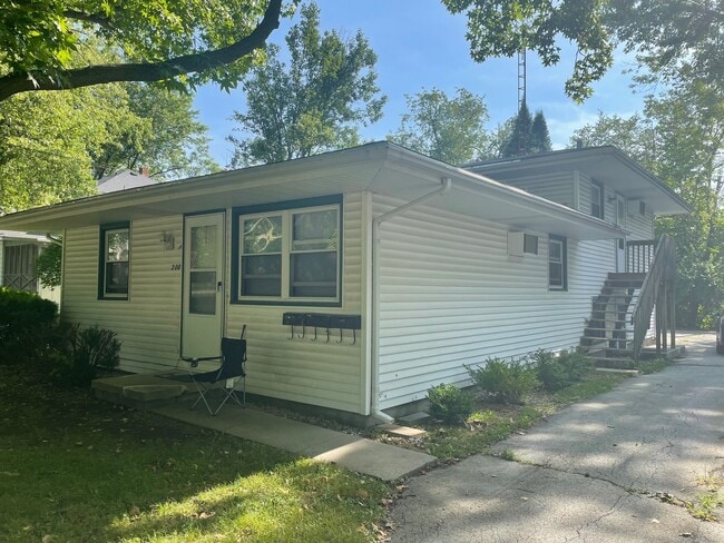 property at 200 S Grove St