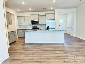 4390 Bronze Blvd in Lake Norman of Catawba, NC - Building Photo - Building Photo