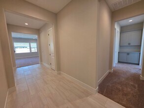2893 Hickory Ln in Lodi, CA - Building Photo - Building Photo