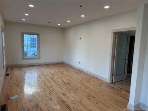 140 Clinton St in Montgomery, NY - Building Photo - Building Photo