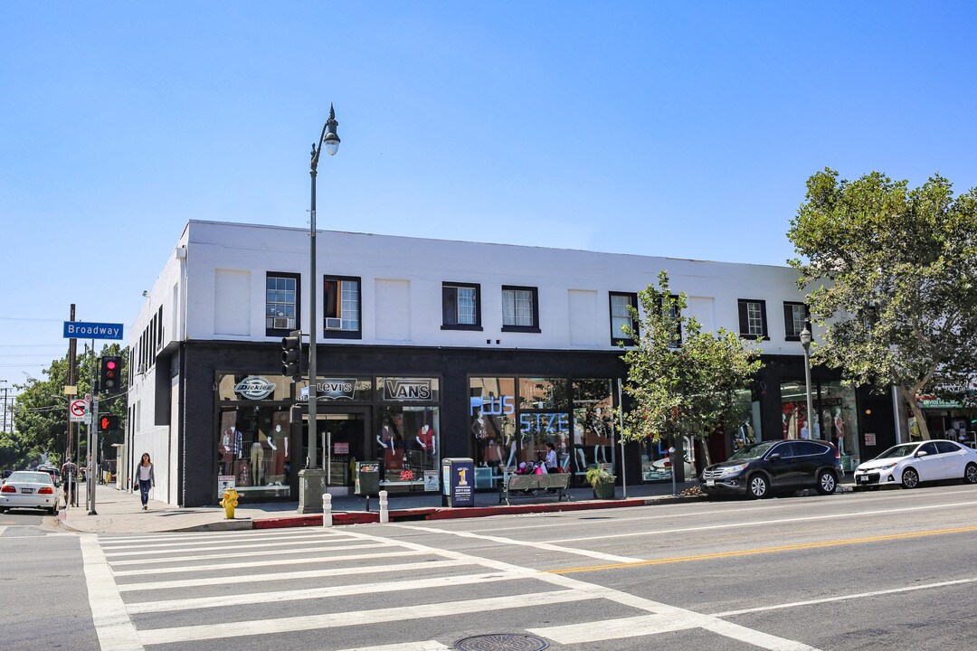 2626-2634 N Broadway in Los Angeles, CA - Building Photo