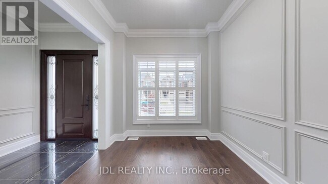 87 Bremner St in Whitby, ON - Building Photo - Building Photo