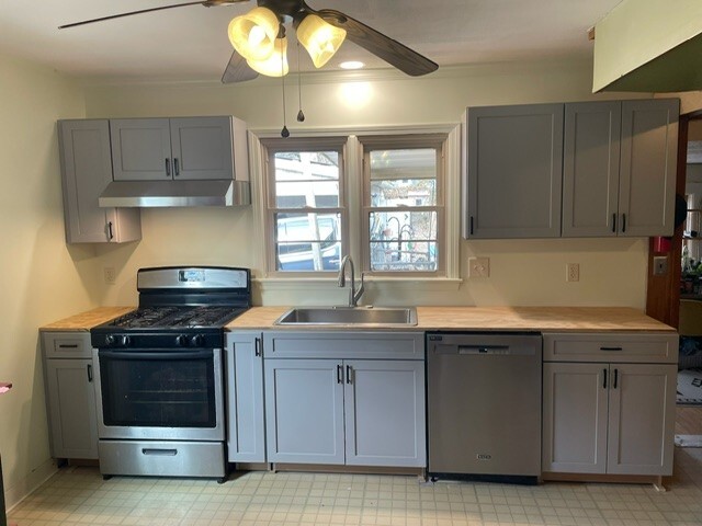 213 E Vermilya Ave in Bloomington, IN - Building Photo - Building Photo