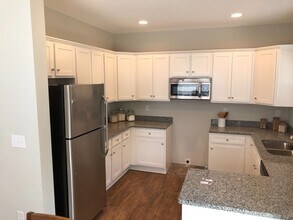 1210 Oak Haven Dr in Salisbury, NC - Building Photo - Building Photo