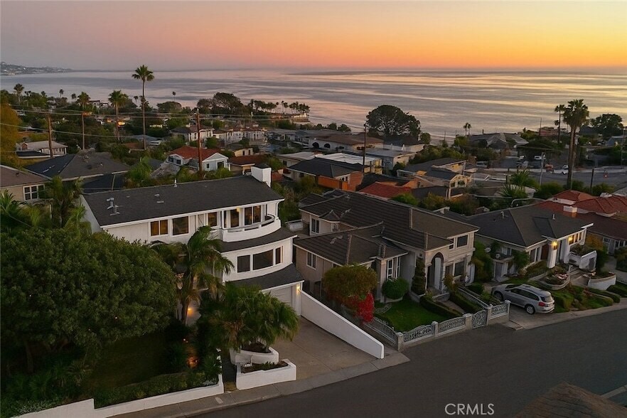281 Ledroit St in Laguna Beach, CA - Building Photo