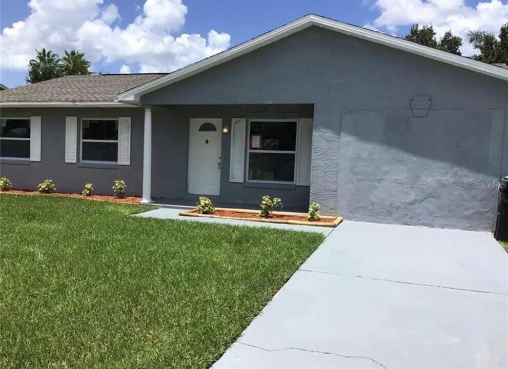 5430 Snowflake Ct in Orlando, FL - Building Photo