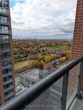 3270 Sheppard Ave E in Toronto, ON - Building Photo - Building Photo