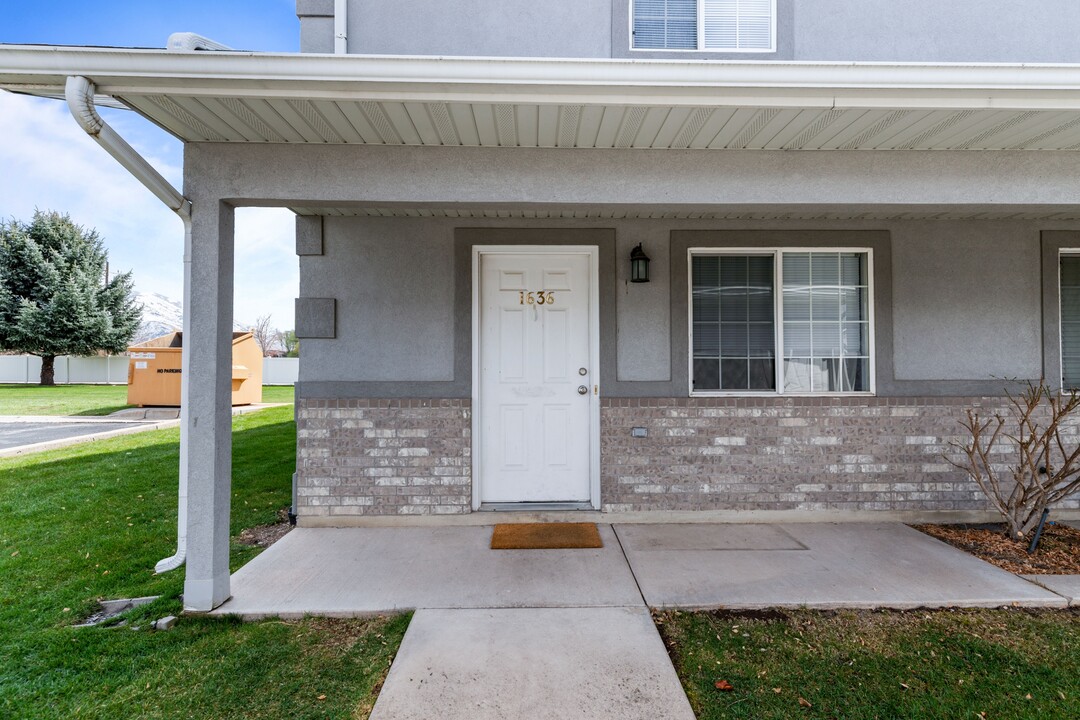 1636 Talon Dr in Logan, UT - Foto de edificio