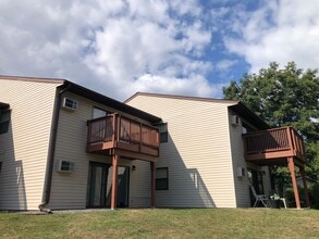 Edgewater in Stevens Point, WI - Foto de edificio - Interior Photo