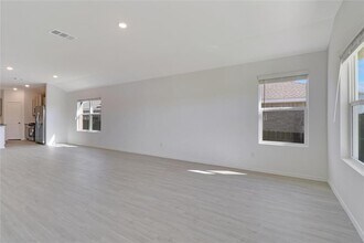 2524 Four Waters Lp in Andice, TX - Building Photo - Building Photo