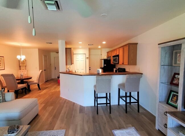 2996 SE Lexington Lakes Dr in Stuart, FL - Building Photo - Building Photo