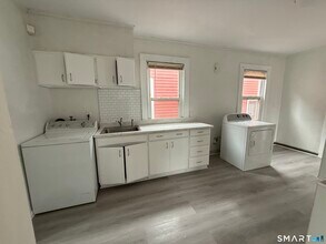 21 Edgar St in New Haven, CT - Building Photo - Building Photo